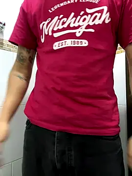 ErosVale online show from October 16, 2025, 7:20 am