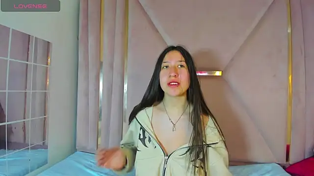 venusmorgan online show from December 14, 2025, 3:50 pm