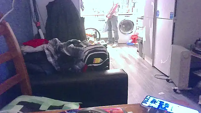 Snapshot of hefin18 chatting on January 23, 2025, 9:18 pm hefin18 online show from January 23, 2025, 9:18 pm