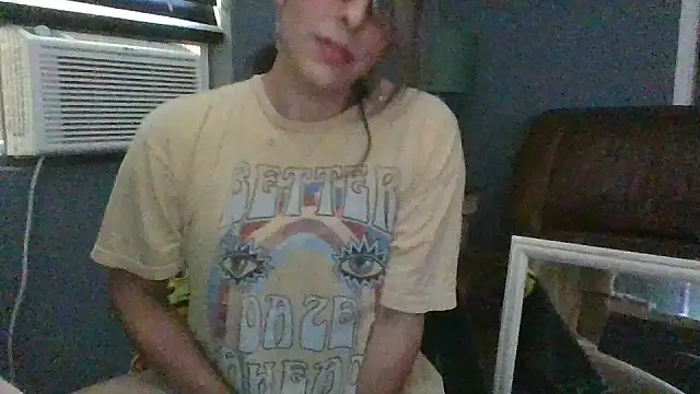 mayra mayhem online show from September 8, 2025, 8:08 pm