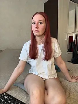 Snapshot of Hera_Mark chatting on February 15, 2026, 4:09 am Hera Mark online show from February 15, 2026, 4:09 am