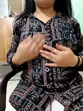 roshni agrawal0 online show from September 26, 2025, 7:34 am