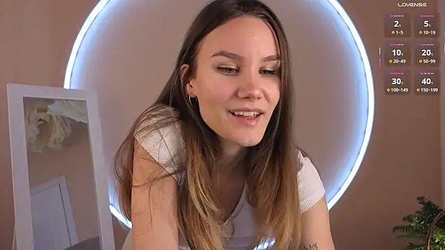 Snapshot of _Clare_Florence_ chatting on September 24, 2025, 9:23 am  Clare Florence  online show from September 24, 2025, 9:23 am