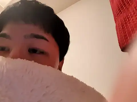 kqitooo online show from February 19, 2026, 5:31 pm