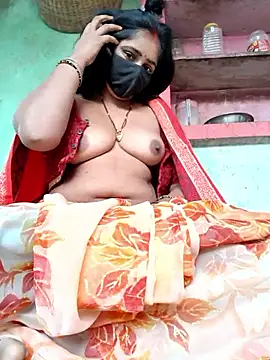 Snapshot of Falguni_Desai chatting on November 18, 2025, 1:33 am Falguni Desai online show from November 18, 2025, 1:33 am