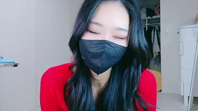 ramuchan desu online show from October 25, 2025, 1:35 am