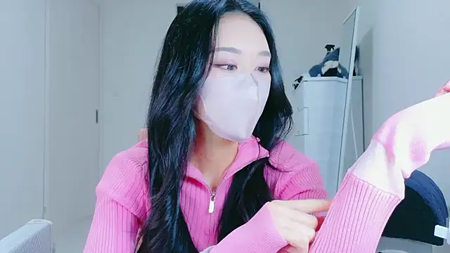 ramuchan desu online show from February 18, 2026, 11:55 pm