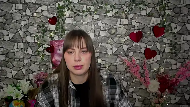 Amanda Bright  online show from November 6, 2025, 7:31 am