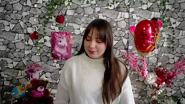 Amanda Bright  online show from February 10, 2026, 7:56 am