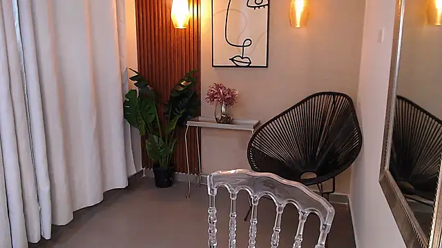 Lia Mar  online show from January 12, 2026, 6:02 pm