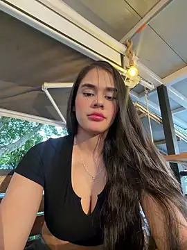 BellaLeclair online show from March 30, 2026, 10:44 pm