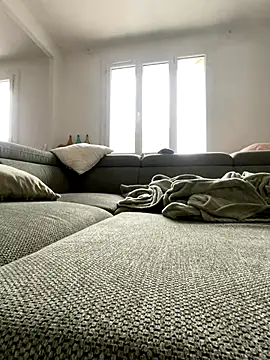 annacarlabgcam13 online show from December 19, 2025, 12:12 pm