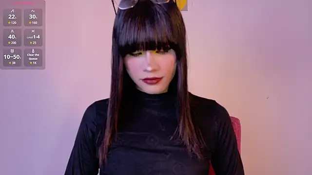 NATASHAA WINZ online show from September 18, 2025, 5:53 am