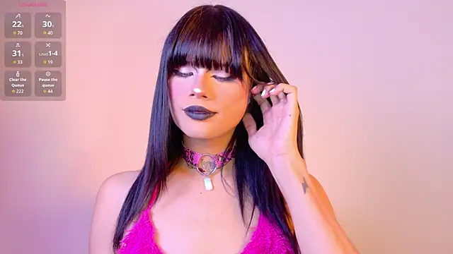 NATASHAA WINZ online show from November 4, 2025, 5:17 am