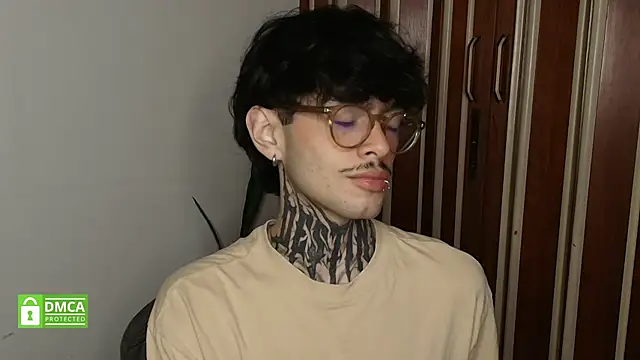 Mihail leroy online show from January 14, 2026, 2:06 am