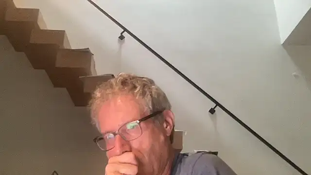 Snapshot of choupipat1 chatting on September 18, 2025, 6:37 am choupipat1 online show from September 18, 2025, 6:37 am