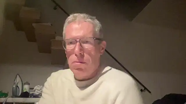 Snapshot of choupipat1 chatting on October 29, 2025, 11:06 pm choupipat1 online show from October 29, 2025, 11:06 pm