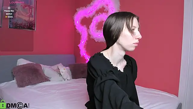 Lisbeth  Salander online show from December 15, 2025, 2:38 am