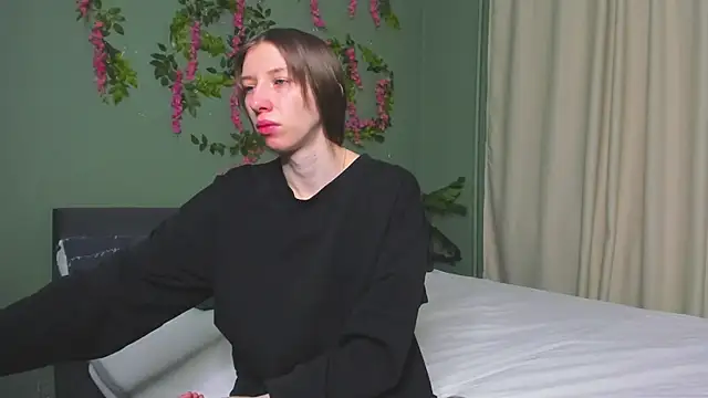 Lisbeth  Salander online show from December 22, 2025, 2:19 am