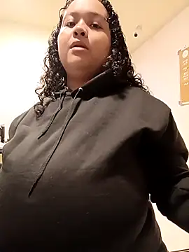 KITY HILL online show from April 12, 2026, 12:37 am