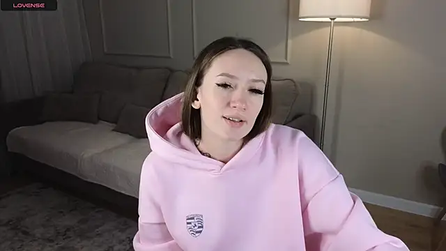 Snapshot of cutienaughtygirl chatting on December 16, 2025, 10:09 am cutienaughtygirl online show from December 16, 2025, 10:09 am