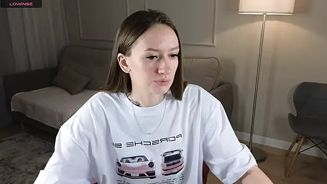 Snapshot of cutienaughtygirl chatting on February 1, 2026, 2:21 am cutienaughtygirl online show from February 1, 2026, 2:21 am