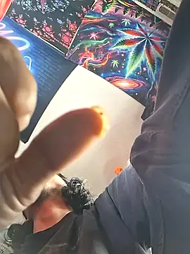 MeTazty294 online show from November 12, 2025, 8:52 pm