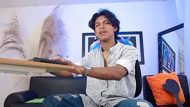 dreyk20 online show from October 9, 2025, 2:04 pm