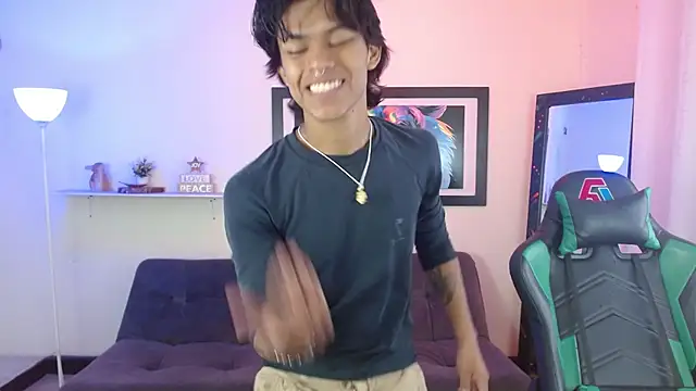 dreyk20 online show from December 20, 2025, 2:46 pm