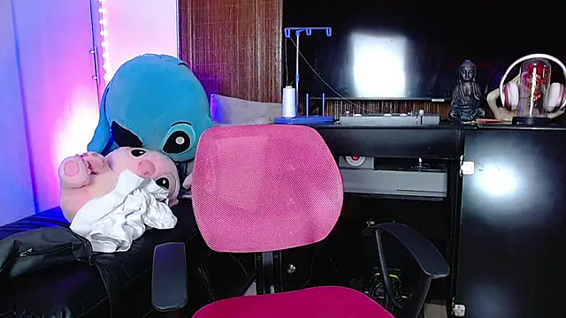 briamhoconor xh online show from November 26, 2025, 2:01 am