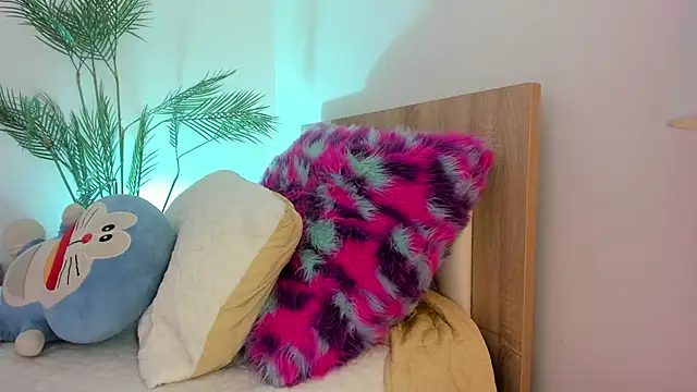 Hadid Jimenez  online show from November 26, 2025, 7:26 pm