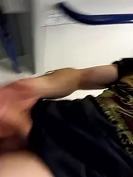 Radsjxh online show from March 12, 2026, 4:35 pm