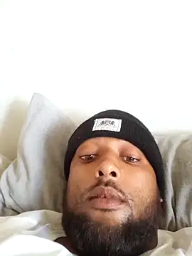 Snapshot of Magicdickbi chatting on November 1, 2025, 11:23 am Magicdickbi online show from November 1, 2025, 11:23 am