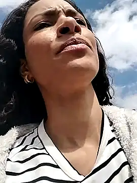 SofiaDelicia online show from September 9, 2025, 2:38 pm