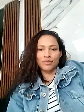 SofiaDelicia online show from December 19, 2025, 4:25 pm