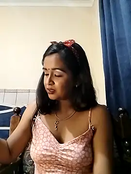 cute indianxo online show from February 18, 2026, 5:53 pm