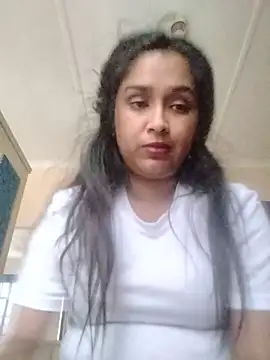 cute indianxo online show from June 9, 2026, 2:17 pm