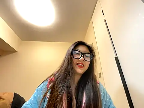 xena0501 online show from December 17, 2025, 1:28 pm