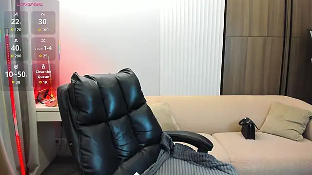  Shy Jenny  online show from October 22, 2025, 1:06 am