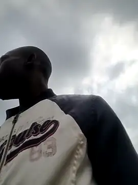 Snapshot of Pnice chatting on November 14, 2025, 7:51 am Pnice online show from November 14, 2025, 7:51 am