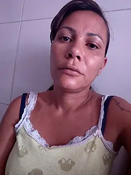 dyjaA online show from February 22, 2026, 2:37 pm