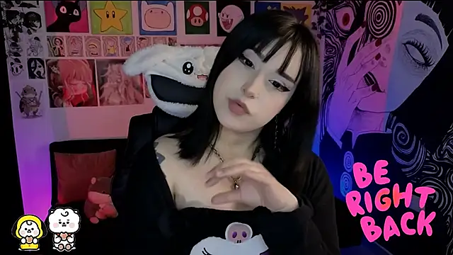 Yuhwan  online show from January 6, 2026, 4:21 pm