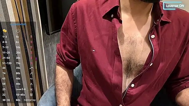 Snapshot of mlove902 chatting on March 15, 2026, 6:36 pm mlove902 online show from March 15, 2026, 6:36 pm