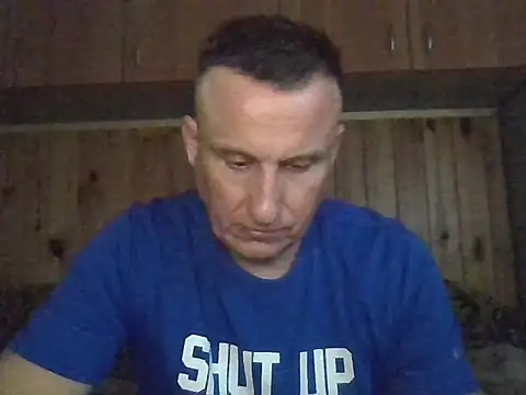 Snapshot of Maksymilian1 chatting on November 28, 2025, 8:11 pm Maksymilian1 online show from November 28, 2025, 8:11 pm