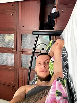 Snapshot of PUER4IK chatting on September 14, 2025, 6:56 am PUER4IK online show from September 14, 2025, 6:56 am