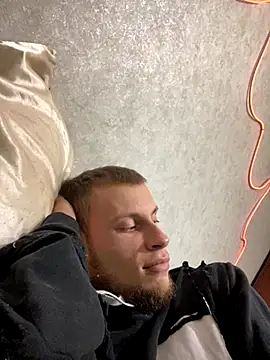 Snapshot of PUER4IK chatting on October 12, 2025, 3:22 pm PUER4IK online show from October 12, 2025, 3:22 pm