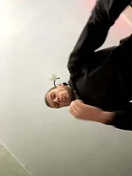 Snapshot of PUER4IK chatting on October 17, 2025, 8:50 am PUER4IK online show from October 17, 2025, 8:50 am