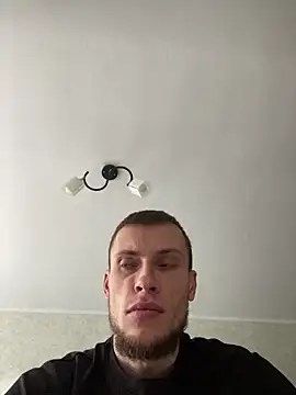 Snapshot of PUER4IK chatting on October 18, 2025, 8:26 am PUER4IK online show from October 18, 2025, 8:26 am