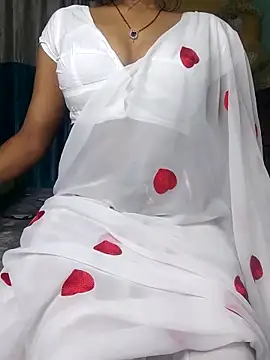 Snapshot of Ur_Lishaa chatting on February 12, 2026, 4:24 pm Ur Lishaa online show from February 12, 2026, 4:24 pm