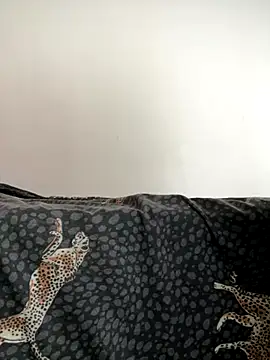 ateslimelisa online show from September 9, 2025, 8:47 am